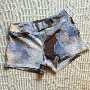 Finders X Keepers Athletic Yoga Shorts/Spandex Size S
